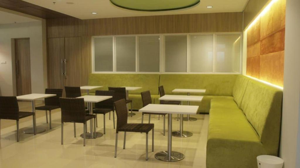 Izi Hotel