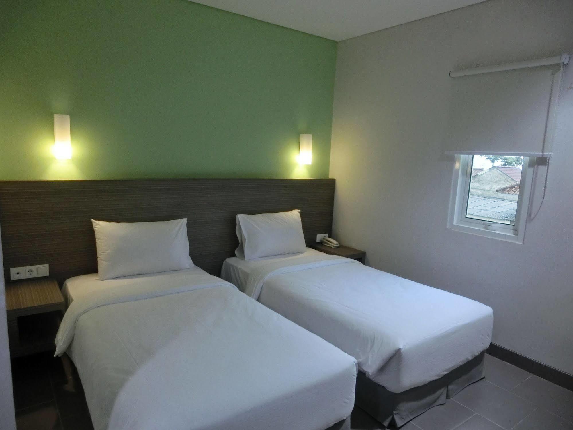 Hotel Izi